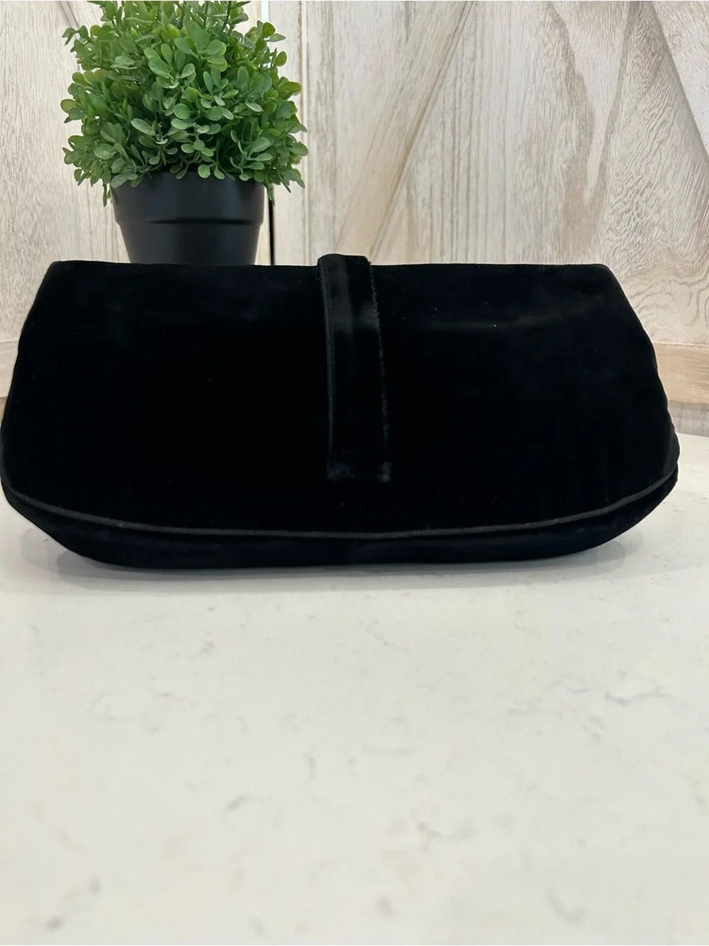 Vintage 40-50s Black Velvet Flap Clutch - Classic